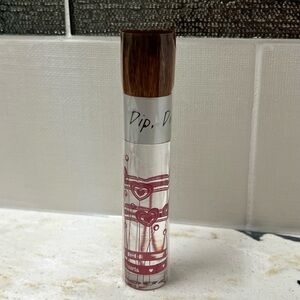 Pur Minerals Chisel Brush - Dip, Draw, Dust - Hearts - New